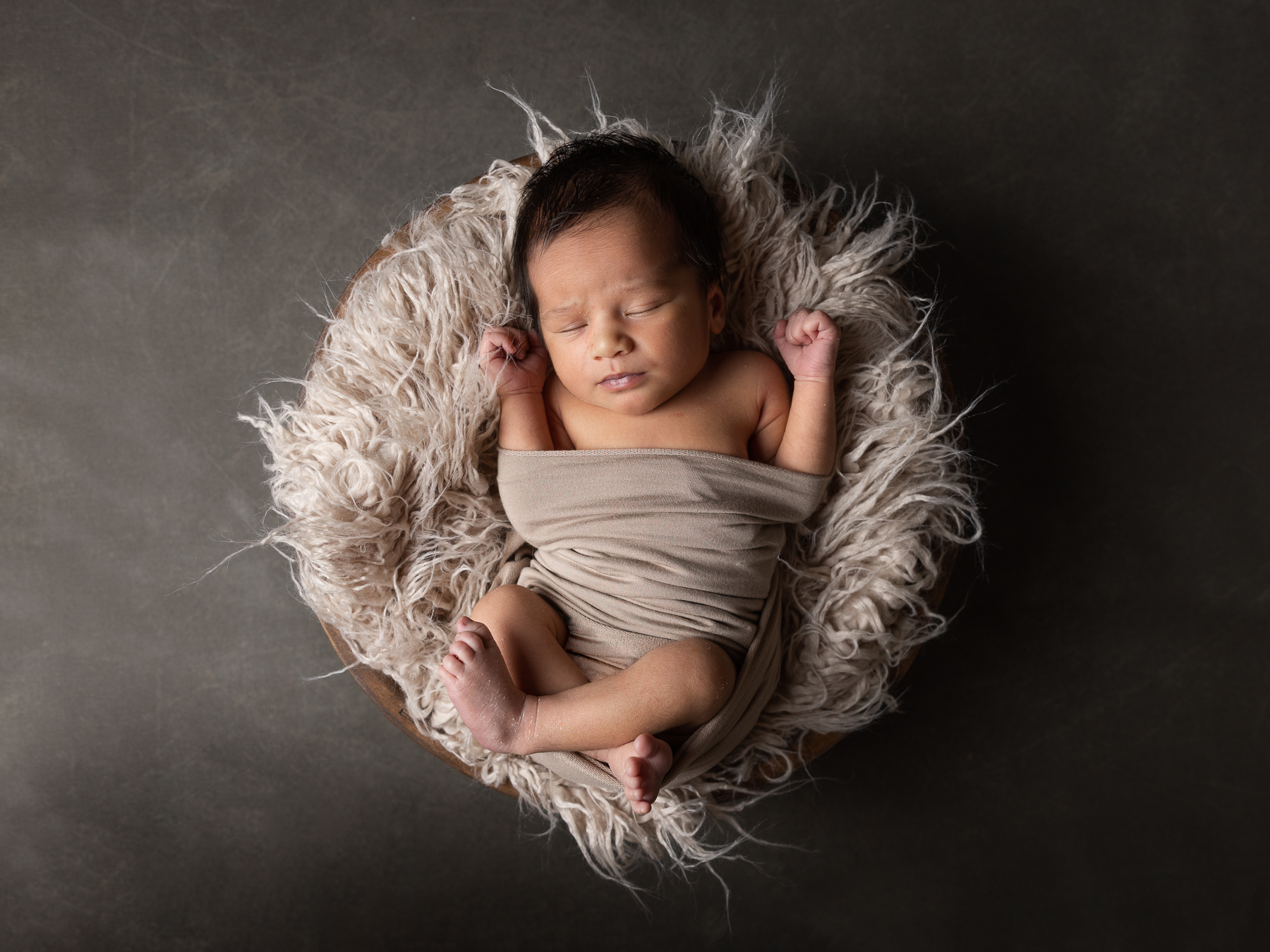 bilder av nyfødt hos fotograf Trondheim